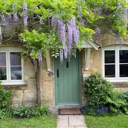 The Bolt Hole, Cotswold Cottage, Moreton-In-Marsh Exterior photo