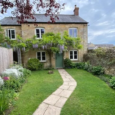 The Bolt Hole, Cotswold Cottage, Moreton-In-Marsh Exterior photo