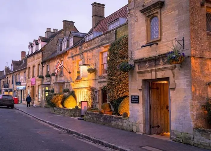 The Bolt Hole, Cotswold Cottage, Moreton-In-Marsh