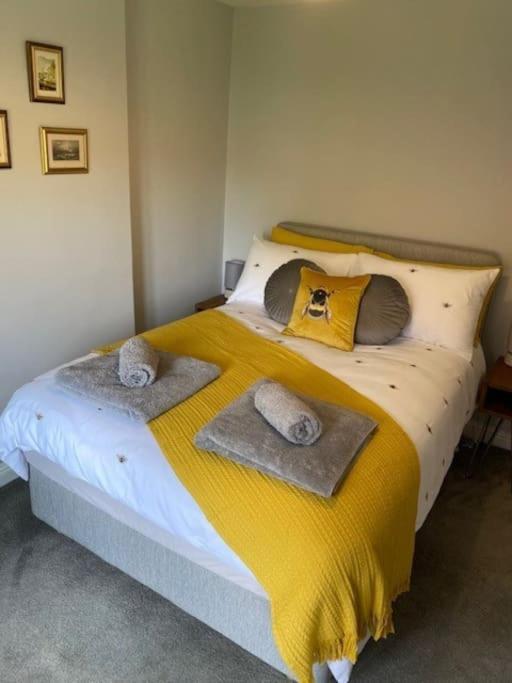 The Bolt Hole, Cotswold Cottage,