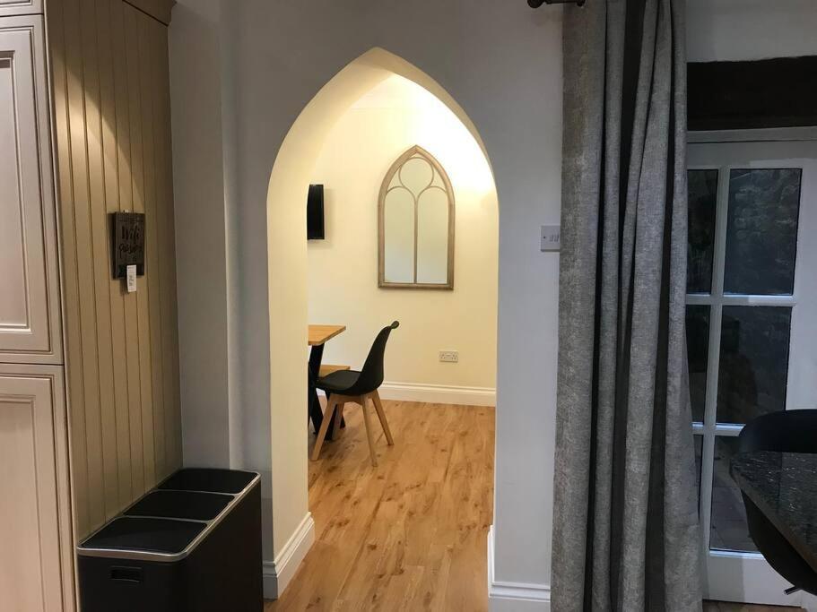 The Bolt Hole, Cotswold Cottage, Holiday home