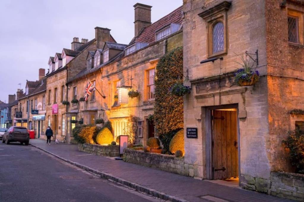 The Bolt Hole, Cotswold Cottage, Holiday home Moreton-in-Marsh