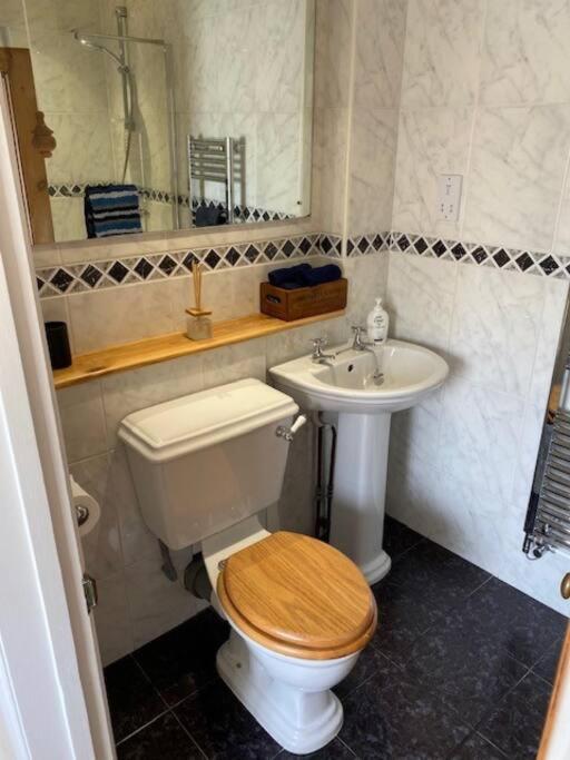 The Bolt Hole, Cotswold Cottage, * Moreton-in-Marsh