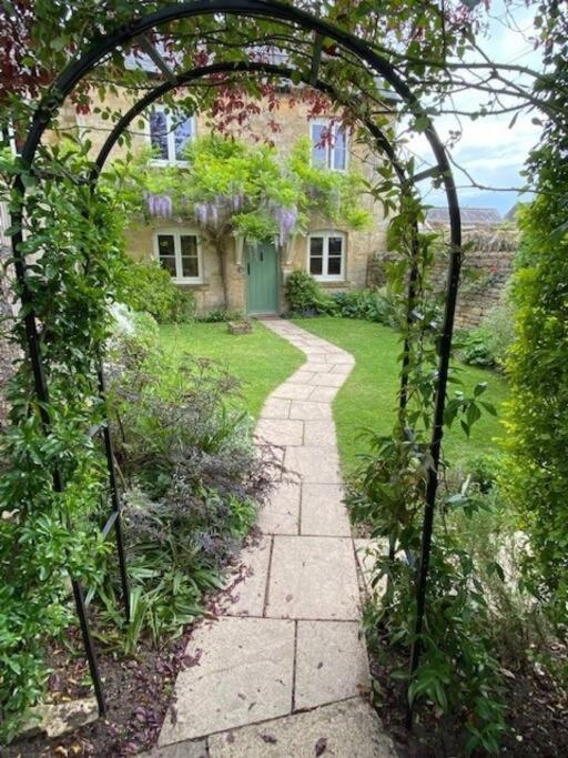 The Bolt Hole, Cotswold Cottage, Holiday home
