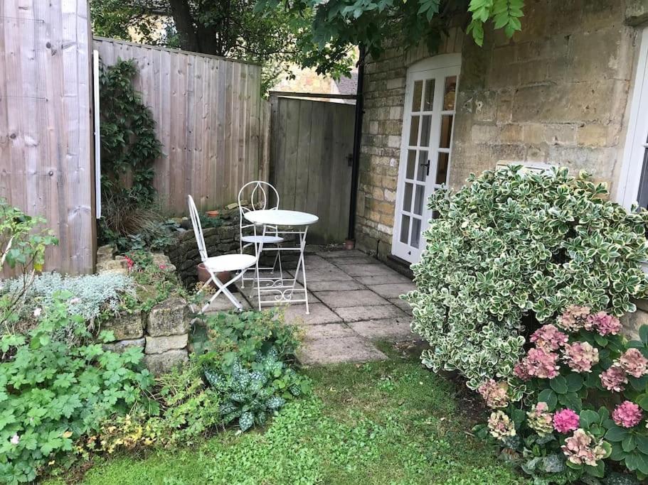 The Bolt Hole, Cotswold Cottage,